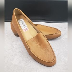 Dansko Lorri Leather Loafers. 8.5 (39)